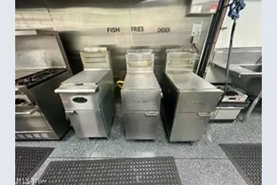 2108 Fremont Place SW, Canton, OH 44706 - Photo 27