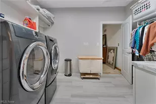 101 Pin Oak Pl, Campbell, OH 44405 - Photo 39