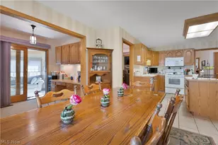 101 Pin Oak Pl, Campbell, OH 44405 - Photo 13