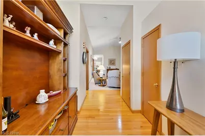 101 Pin Oak Place, Campbell, OH 44405 - Photo 3