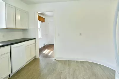 2262 Niles Cortland Road NE, Cortland, OH 44410 - Photo 13