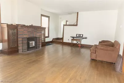 1721 13th Street, Cuyahoga Falls, OH 44223 - Photo 5