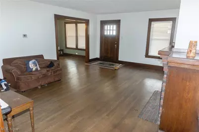 1721 13th Street, Cuyahoga Falls, OH 44223 - Photo 3