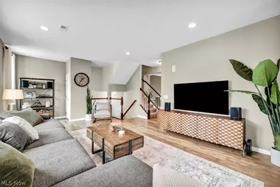 1383 Beach Avenue, Oakwood, OH 44107 - Photo 7