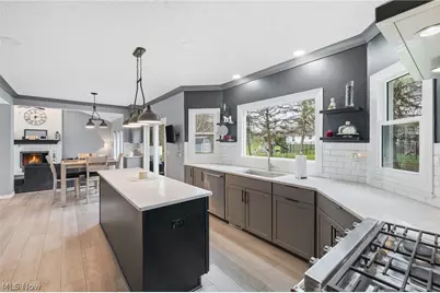 1576 Kings Arms Circle NW, Uniontown, OH 44685 - Photo 13