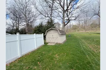 1131 Millbrook Square NE, Bolivar, OH 44612 - Photo 45