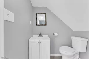 10613 Sandusky Ave, Loveland, OH 44105 - Photo 23