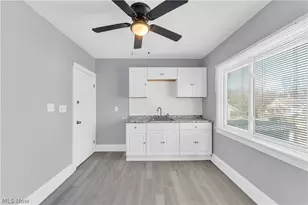 10613 Sandusky Ave, Loveland, OH 44105 - Photo 11