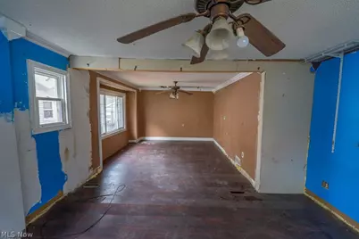 559 Morgan Avenue, Akron, OH 44311 - Photo 11