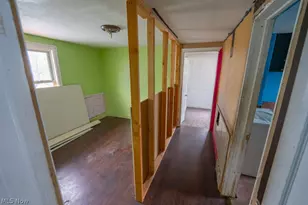 559 Morgan Ave, Akron, OH 44311 - Photo 17