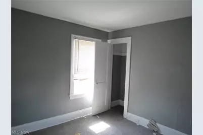 13208 Maplerow Avenue, Garfield Heights, OH 44105 - Photo 19