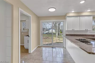 620 Lindford Drive, Bay Village, OH 44140 - Photo 3