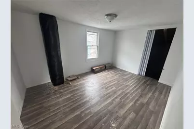 433 E 156th Street, Loveland, OH 44110 - Photo 7