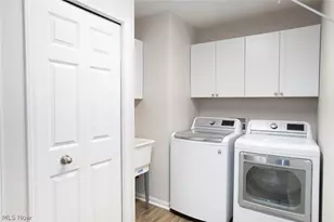 2052 Glenmont Dr, Brunswick, OH 44212 - Photo 29