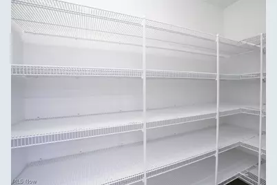 2052 Glenmont Drive, Brunswick, OH 44212 - Photo 9