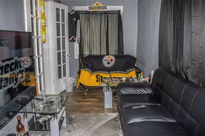 1532 Vassar Avenue NW, Canton, OH 44703 - Photo 9