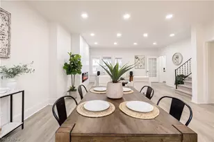 3379 Tullamore Rd, Cleveland Heights, OH 44118 - Photo 7