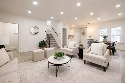 3379 Tullamore Road, Cleveland Heights, OH 44118 - Photo 3