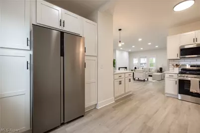 3379 Tullamore Road, Cleveland Heights, OH 44118 - Photo 13