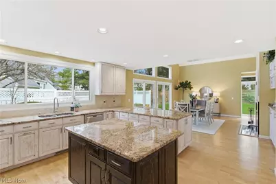 985 Goldenrod Trail, Aurora, OH 44202 - Photo 9