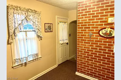 229 Ingall Avenue NW, Massillon, OH 44646 - Photo 3