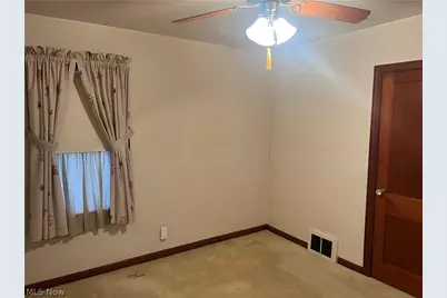 229 Ingall Avenue NW, Massillon, OH 44646 - Photo 5