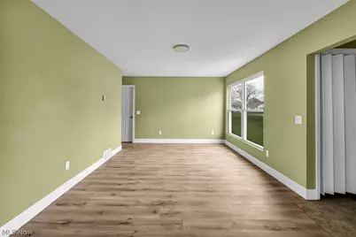 15812 Eleanore Drive, Loveland, OH 44135 - Photo 11