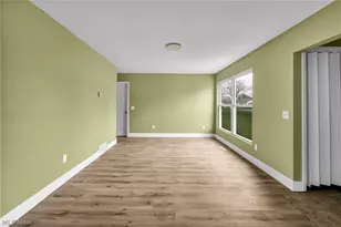 15812 Eleanore Dr, Loveland, OH 44135 - Photo 11