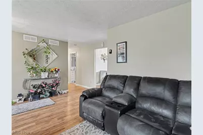 2903 Northview Road, Uniontown, OH 44685 - Photo 7