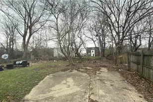 3423 E 137th St, Loveland, OH 44120 - Photo 23