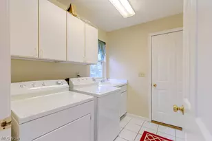 390 Blair Cir, Aurora, OH 44202 - Photo 13