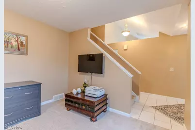 390 Blair Circle, Aurora, OH 44202 - Photo 9