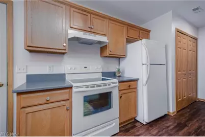 2851 Patriots Path #3-D, Alliance, OH 44601 - Photo 11