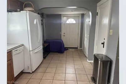 250 29th Street NW, Barberton, OH 44203 - Photo 13