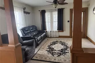 250 29th St NW, Barberton, OH 44203 - Photo 9