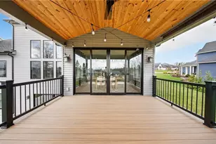 2071 Lanterman Cir, Hinckley, OH 44233 - Photo 15