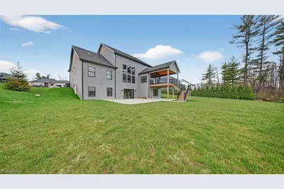 2071 Lanterman Circle, Hinckley, OH 44233 - Photo 37