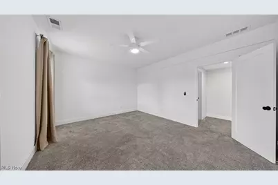 2071 Lanterman Circle, Hinckley, OH 44233 - Photo 29