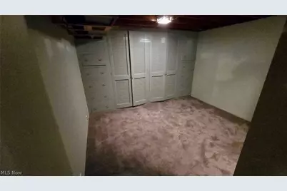 8160 Marianna Boulevard, Grandview Heights, OH 44147 - Photo 11