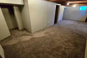 8160 Marianna Blvd, Grandview Heights, OH 44147 - Photo 13