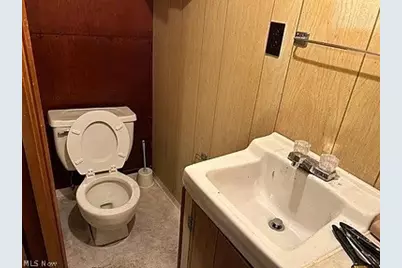 4133 Eastwood Lane, Warrensville Heights, OH 44122 - Photo 11