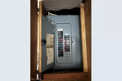 4133 Eastwood Lane, Warrensville Heights, OH 44122 - Photo 17