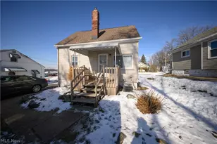 270 E Cassell Ave, Barberton, OH 44203 - Photo 5