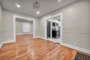 960 Whittier Ave, Akron, OH 44320 - Photo 15