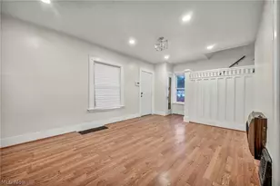 960 Whittier Ave, Akron, OH 44320 - Photo 11