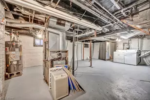 960 Whittier Ave, Akron, OH 44320 - Photo 37