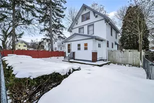 960 Whittier Ave, Akron, OH 44320 - Photo 5