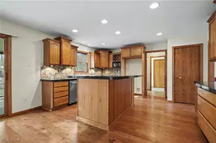 9498 Andrew Dr, Twinsburg, OH 44087 - Photo 15