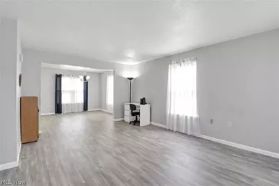 3241 W 50th Street, Loveland, OH 44102 - Photo 7