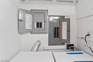 11 Meadowlawn Dr, Mentor, OH 44060 - Photo 27